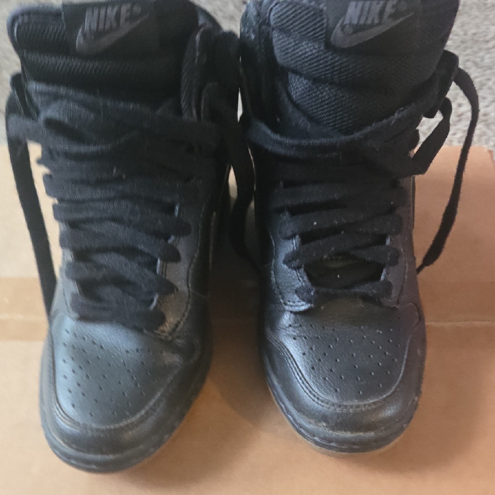 Nike Dunk Sky Hi Hidden Wedge Black Leather High-Tops Womens Size 5.5